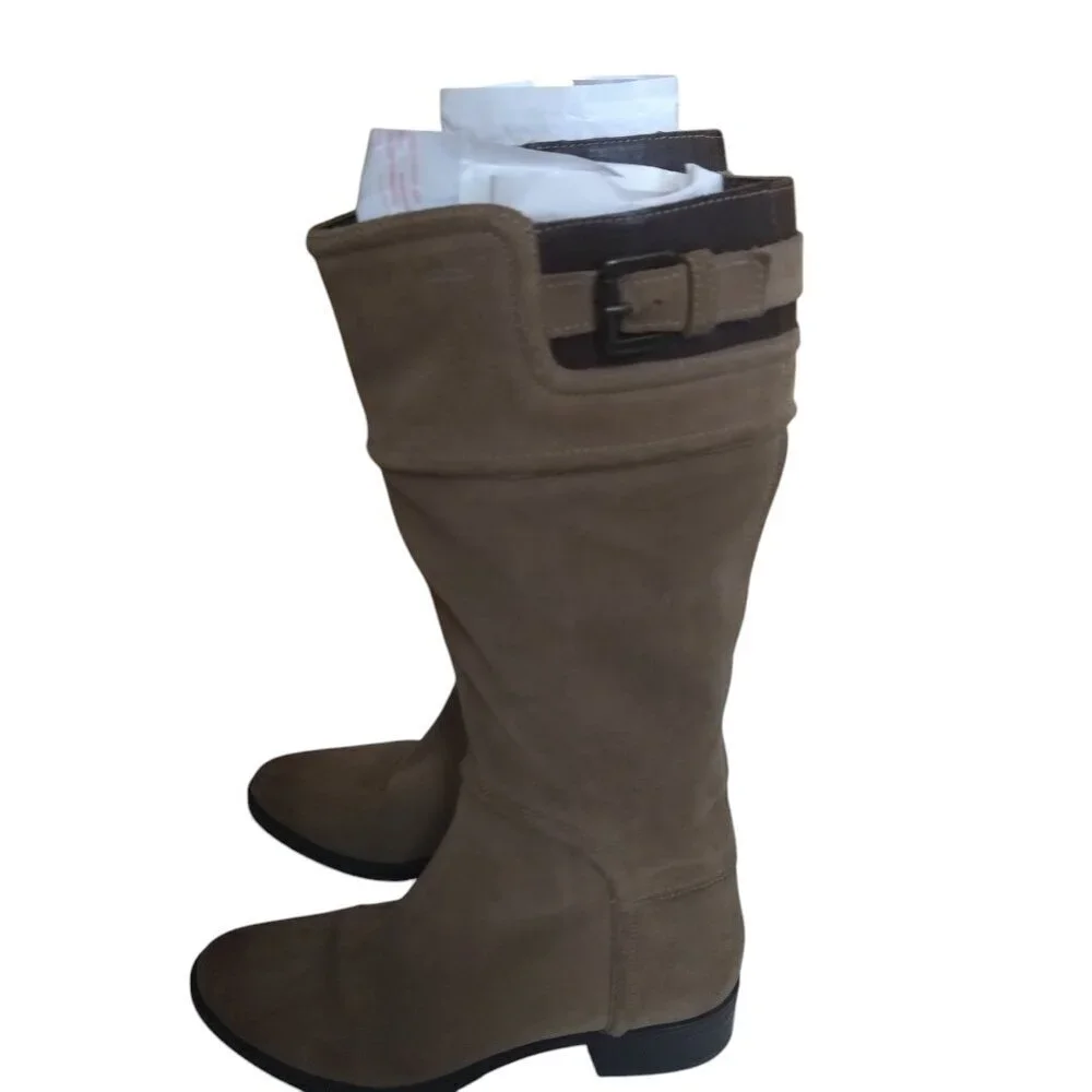 GEOX WOMEN'S SIZE 6 ZIP UP 15 INCH TALL TAN ZIP UP BUCKLE ACCENT BOOTS SUEDE